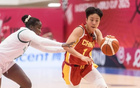 40中19，轟53分15板，女籃新雙核顯威。無張子宇，輸球亦有收獲。